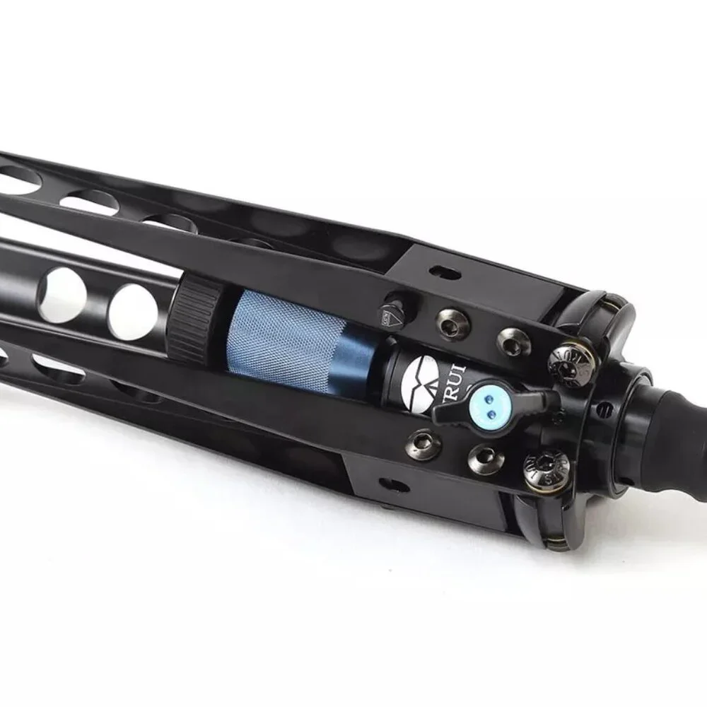 SIRUI MONOPOD P-424SR CARBON FIBER PHOTO VIDEO STAND PLUS INDURO TH4 TRIPOD HEAD